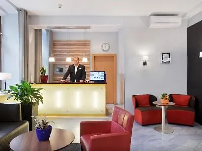 Hotel Lucia 3*