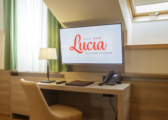 Lucia 3*